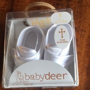 Christening Shoes- White Satin-  Size 1 (2-3 months) NWT